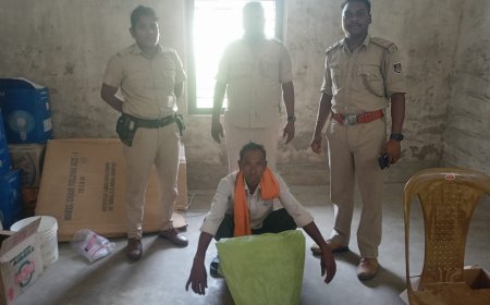 ଅବକାରୀ ଚଢ଼ାଉ ; ୮ ଲିଟର ମଦ ସହ ଜଣେ ଗିରଫ