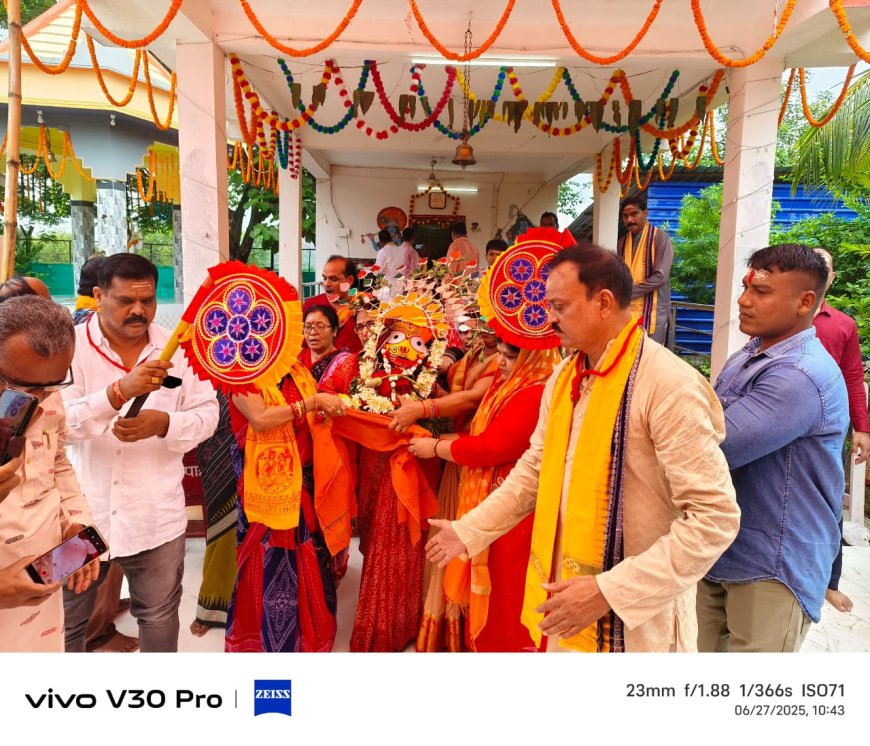 ସି ଆର୍ ପି ଏଫ୍ ୬୪ ବାଟାଲିୟନ ପକ୍ଷରୁ ନିଆରା ଢଙ୍ଗରେ ରଥଯାତ୍ରା ଆୟୋଜିତ।