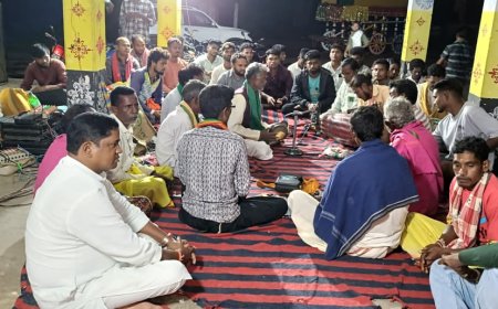 ଭଜନ ସନ୍ଧ୍ୟାର ଚତୁର୍ଥୀ ରଜନୀରେ ପୂର୍ବତନ ସାଂସଦଙ୍କ ଯୋଗଦାନ ।