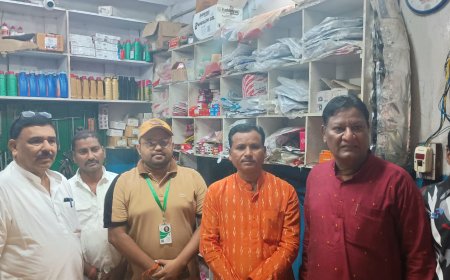 ଭବାନୀପାଟଣାସ୍ଥିତ ସାପ୍ତାହିକ ବଜାର ଛକ, ଜିଲ୍ଲା ଶ୍ରମ କାର୍ଯ୍ୟାଳୟ ଛକ ରେ ନୂତନ କରି ଇଭି ଫିକ୍ସ ପ୍ରଯୋଜିତ ବ୍ୟାଟେରୀ ଚାଳିତ ଗାଡିର ମରାମତି ଓ ସ୍ପେୟାର ପାର୍ଟର ସେଣ୍ଟରର ଶୁଭ  ଉଦଘାଟନ