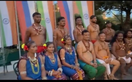 ଦୁଲୁକିଲା ମସ୍କୋ ସିଟି। ଶିଙ୍ଗାରି ନୃତ୍ୟ ରେ ପ୍ରତିଭା ଅନୁଷ୍ଠାନ ର କଳାକାର ମାନେ ମନ ମୋହିଲେ ମସ୍କୋ ବାସୀଙ୍କୁ।