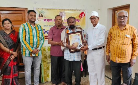 ସଂସ୍କାର ଭାରତୀ କଳାହାଣ୍ଡି ଶାଖା ପକ୍ଷରୁ ଗୁରୁପୂର୍ଣ୍ଣିମା ଉତ୍ସବ ପାଳିତ