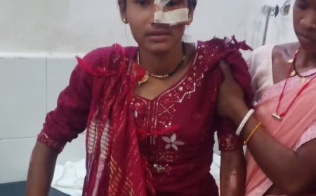 ଦିନ ଦ୍ବିପ୍ରହରେ ପାଉରବେଲି ଛକରେ ଡକାୟତି ଉଦ୍ୟମ |ବାଇକରୁ ପଡି ସ୍ୱାମୀସ୍ତ୍ରୀ ଗୁରୁତର ।