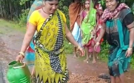 ତେଜିଲା ମଦ ବିରୋଧୀ ଆନ୍ଦୋଳନ  I ଘରଘର ପସି ମଦ ପୋଚ ଓ ମହୁଲି ମଦ କୁ ନଷ୍ଟ କଲେ ସ୍ୱୟଂ ସହାୟକ ଗୋଷ୍ଠିର ମହିଳା I
