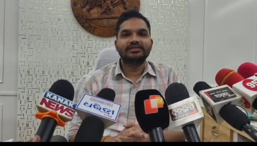 ଏକ୍ ପେଡ ମାଁ କେ ନାମ କଳାହାଣ୍ଡିରେ ଲାଗିବ ୬ ଲକ୍ଷ୍ୟ ଗଛ।