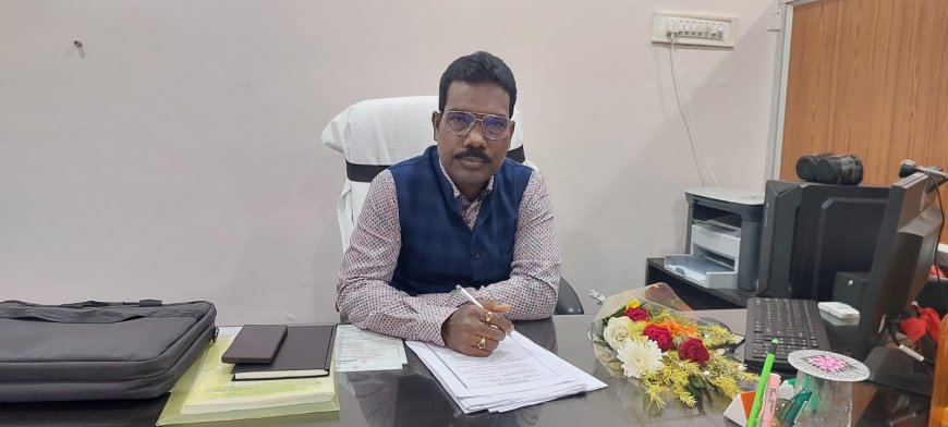କଳାହାଣ୍ଡି ଜିଲ୍ଲା ଉପର ଇନ୍ଦ୍ରାବତୀ ବହୁମୁଖୀ ପ୍ରକଳ୍ପ ମୂଖିଗୁଡା, ମୂଖ୍ୟ ନିର୍ମାଣ ଯନ୍ତ୍ରୀ ଦାୟିତ୍ୱ ରେ ଯୋଗଦେଲେ ଇଂ ଗୋବର୍ଦ୍ଧନ ନାଏକ