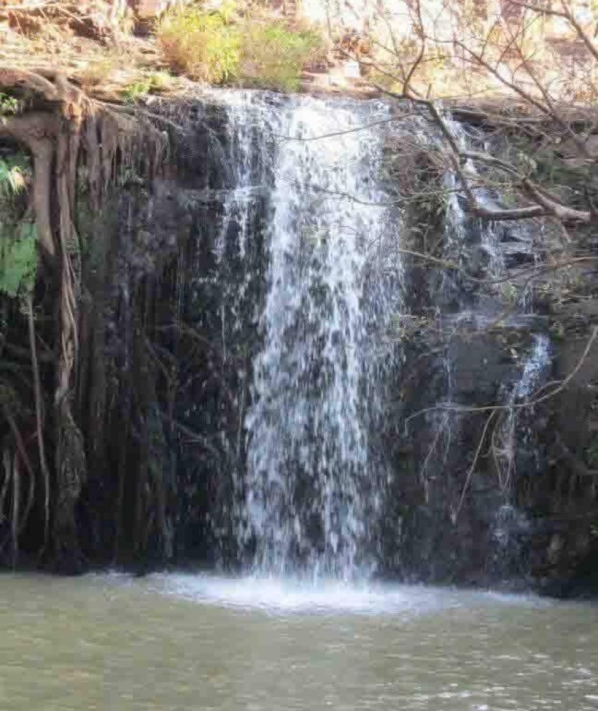 ଶୀତ ଦିନେ ମନେପଡେ ୩ ଜଳପ୍ରପାତ।