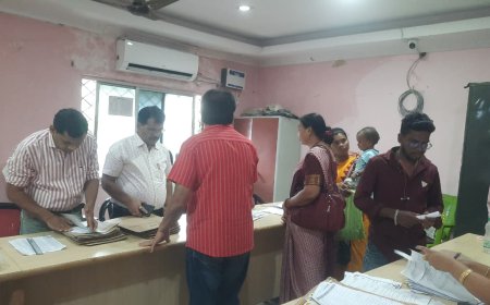 ଭବାନୀପାଟଣା ପୌରପାଳିକାରେ SIR ଅନ୍ତର୍ଗତ ଭୋଟର ତାଲିକା ଯାଞ୍ଚ ଓ ଦଲିଲପତ୍ର ସତ୍ୟାପନ