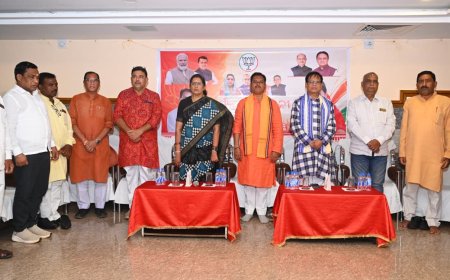 କଳାହାଣ୍ଡି ଜିଲ୍ଲା ବିଜେପିର କାର୍ଯ୍ୟକର୍ତ୍ତା ସମ୍ମିଳନୀରେ ଯୋଗଦେଲେ ମାନନୀୟା ଉପମୁଖ୍ୟମନ୍ତ୍ରୀ ଶ୍ରୀମତୀ ପ୍ରଭାତୀ ପରିଡା
