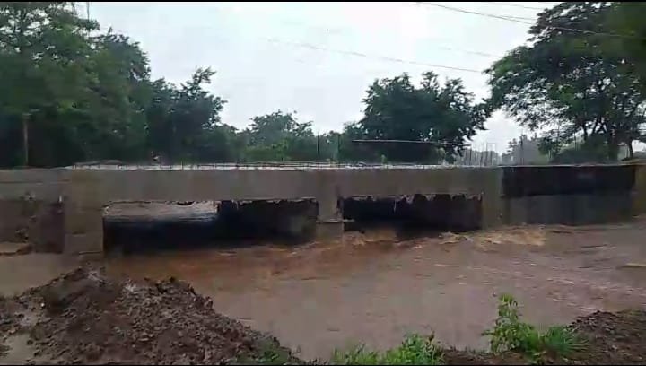 ପୁଣି ଭାଙ୍ଗିଲା ଘର୍ଲା ଜୋର୍ ଆପ୍ରୋଚ୍ ପୋଲ, କଲମପୁର–ଜୁନାଗଡ଼ ଯାତାୟାତ ଠପ