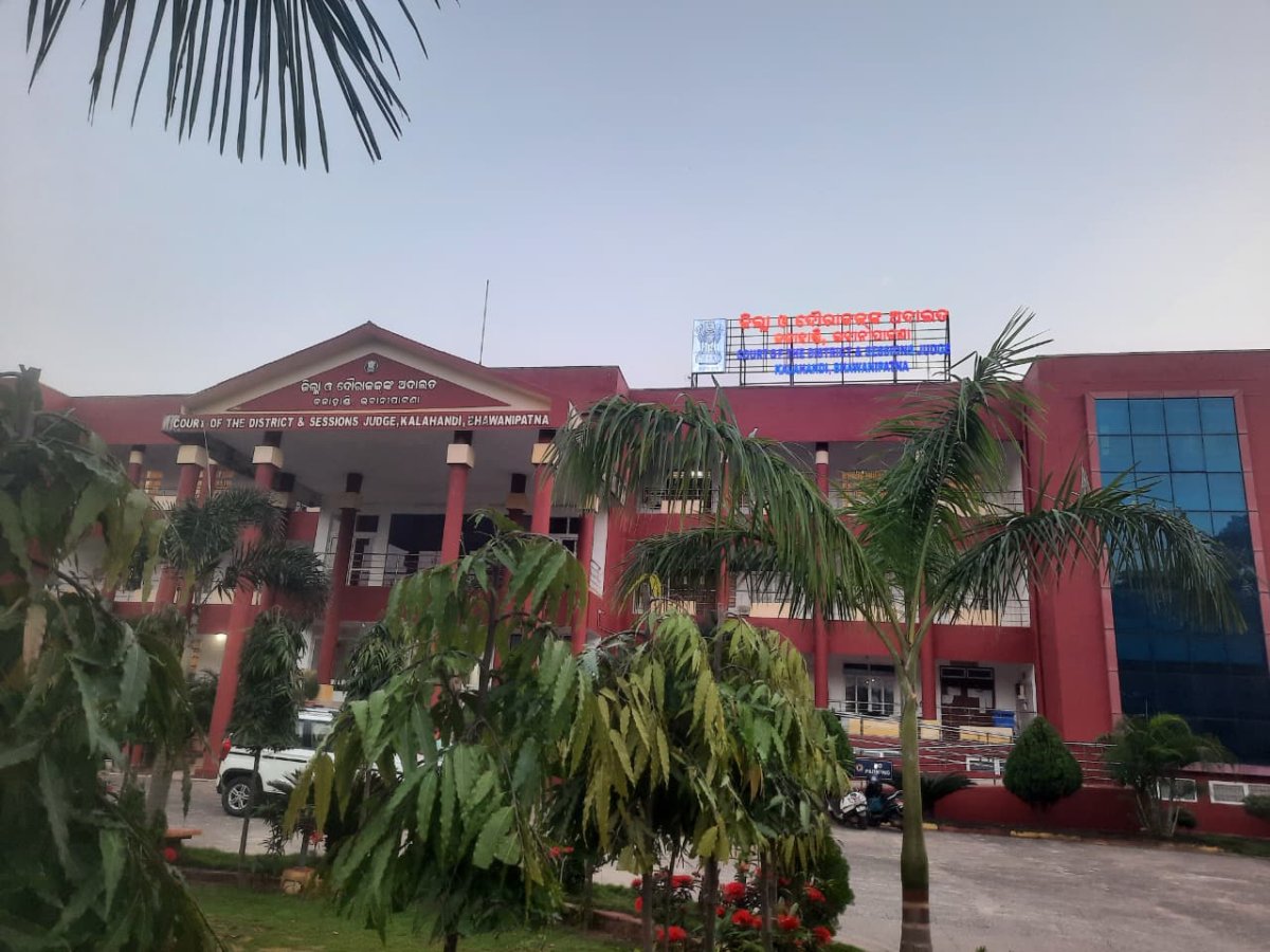 ଚେକ୍ ବାଉନ୍ସ ମାମଲାରେ ଦୋଷୀ ସାବ୍ୟସ୍ତ ୧୨ ଲକ୍ଷ ଟଙ୍କା ପୈଠ ନିର୍ଦ୍ଦେଶ; ଅନାଦାୟରେ ୧ ବର୍ଷ କାରାଦଣ୍ଡ
