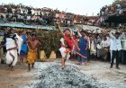 ଥୁଆମୂଳ ରାମପୁରରେ ଅଗ୍ନି ଭୈରବ ଦେବଙ୍କ ଝାମୁଯାତ୍ରା ଅଗ୍ନିକୁଣ୍ଡରେ ଅଗ୍ନି ପରୀକ୍ଷା, ଘୁମୁରା ପ୍ରତିଯୋଗିତା ମୁଖ୍ୟ ଆକର୍ଷଣ